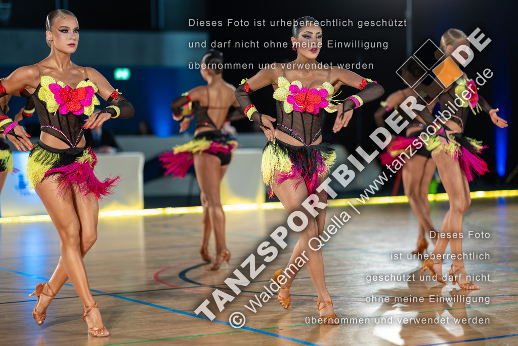 20260322-10645 | Hier finden Sie Tanz Bilder vom Latein und Standard Formationen tanzen. Sportbilder vom Tanzsport. Schöne Fotos und von Weltmeisterschaft, Europameisterschaft, Bundesliga, Regionalliga, Oberliga und Landesliga sowie von GOC Stuttgart, DanceComp, WM Bremen