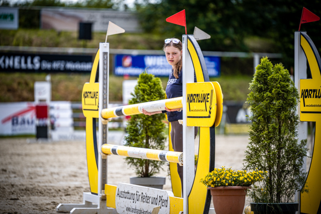 Turnier Laggenbeck 2026 | Entdecke hochwertige Reitturnierfotos von Foto Oger. Professionell, emotional und authentisch – jetzt Lieblingsmomente im Shop bestellen.Deutschlandweite Turnierfotografie. - Realisiert mit Pictrs.com
