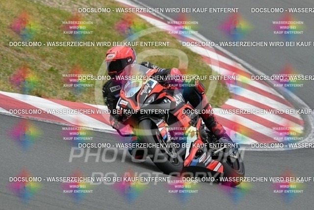 2024_05_16_PBK_17680 | Sportfotografie; SlowMotion; Video; Rennstrecke; Hafeneger; Speer; Racing; RSE; BMW; CBO; Trackday; Motorsportarena; Hockenheimring; Brno; Most; Barcelona; Valencia