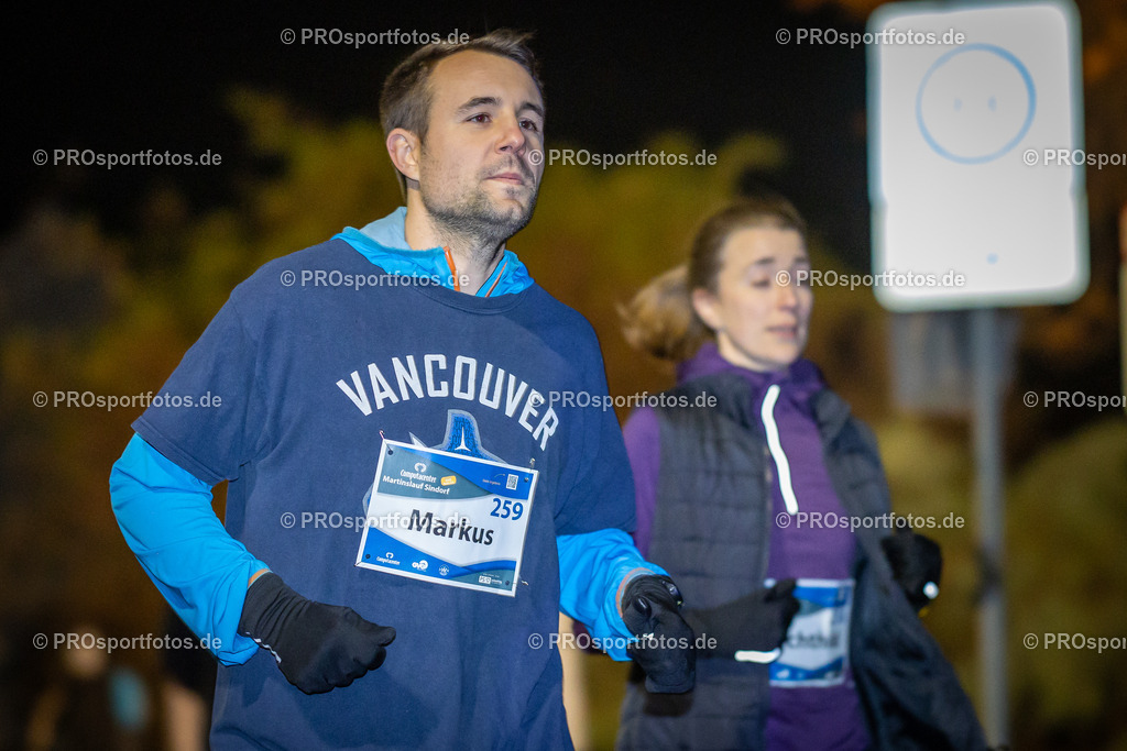 Martinslauf Sindorf 2023 in Kerpen-Sindorf, 09.11.2023 | Impressionen vom Martinslauf Sindorf 2023 am 09.11.2023 in Kerpen-Sindorf (Nordrhein-Westfalen).