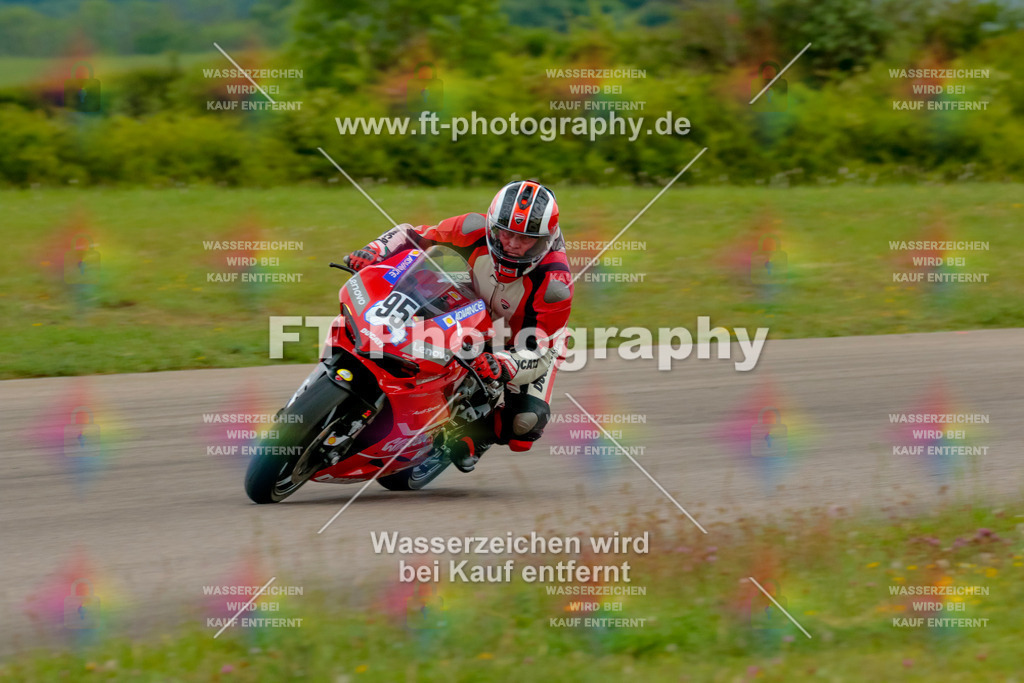 _7D21647 | Hier findet Ihr Bilder von Touristenfahrten auf der Nürburgring Nordschleife oder von anderen Veranstaltungen die ich besucht habe. Viel Spass beim Durch Schauen 