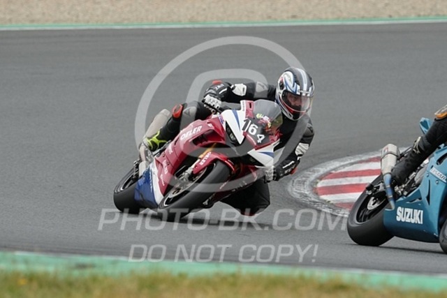 2024_05_18_PBK_33582 | Sportfotografie; SlowMotion; Video; Rennstrecke; Hafeneger; Speer; Racing; RSE; BMW; CBO; Trackday; Motorsportarena; Hockenheimring; Brno; Most; Barcelona; Valencia