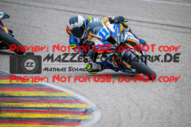 MaZZes_FotoMatrix_240503_6007705_6708 | STK1000