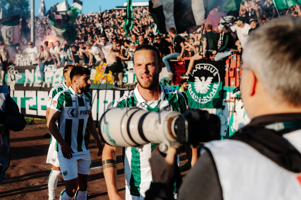 20250509-scp-bsc-0221 | Das ist die Fotodatenbank für authentische Sportfotografie aus Münster: Markus Paletta fotografiert Teams, Sportler:innen, Kinder, Events & Unternehmen. - Realisiert mit Pictrs.com