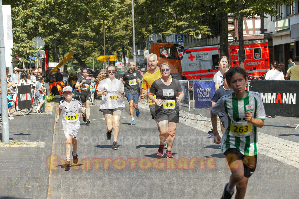 250621_1047_EX1_2606 | Sportfotografie im Rhein-Sieg Kreis, Köln, Bonn, NRW, Rheinland Pfalz, Hessen, etc. Unser Tätigkeitsfeld umfasst den Laufsport vom Volkslauf über den Marathon, Duathlon, Triathon bis zum Ultralauf wie Kölnpfad Ultra oder Schindertrail.