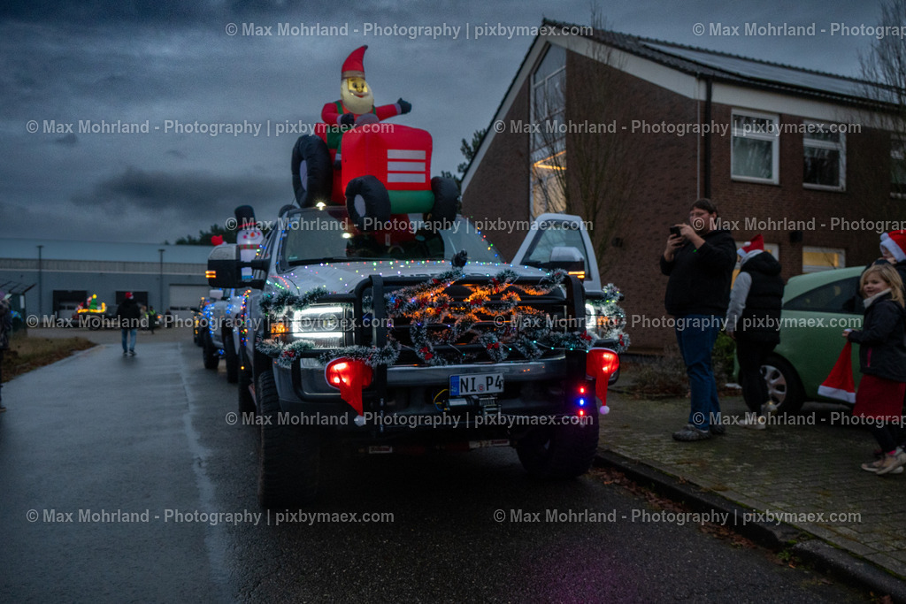 Lichterfahrt-Barsntorf_061225-MM_8025-0003 | Max Mohrland - Photography - Realisiert mit Pictrs.com