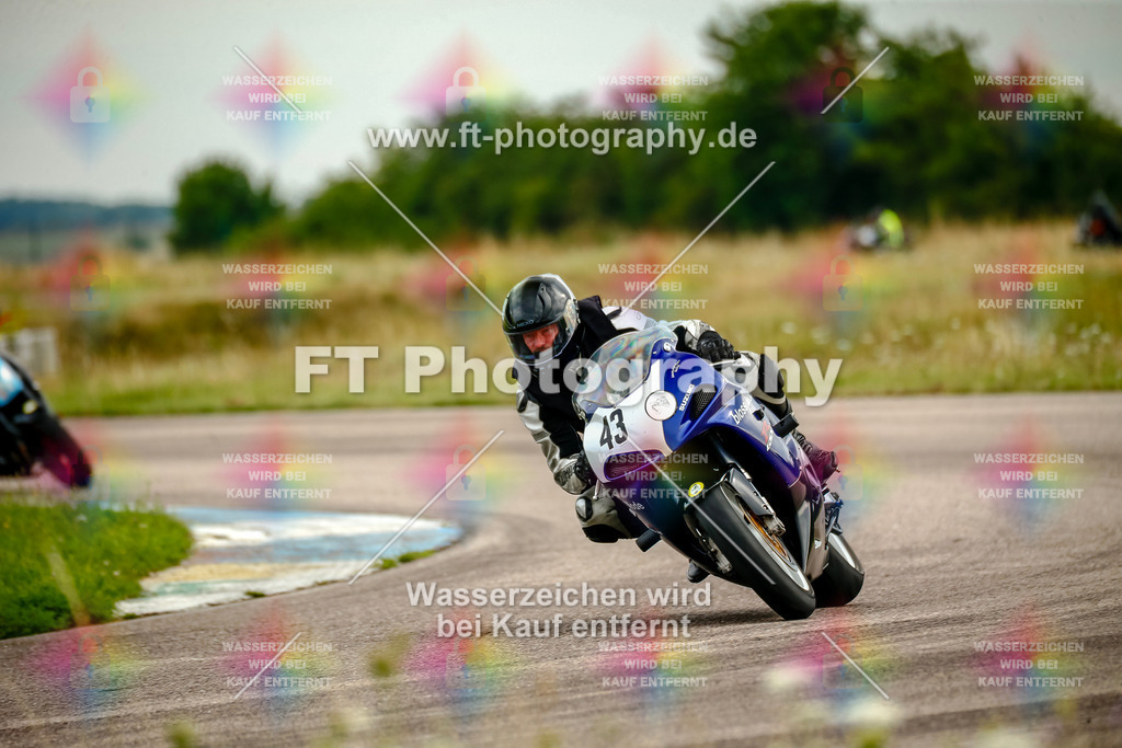 Chambley Juli-2129 | Hier findet Ihr Bilder von Touristenfahrten auf der Nürburgring Nordschleife oder von anderen Veranstaltungen die ich besucht habe. Viel Spass beim Durch Schauen 