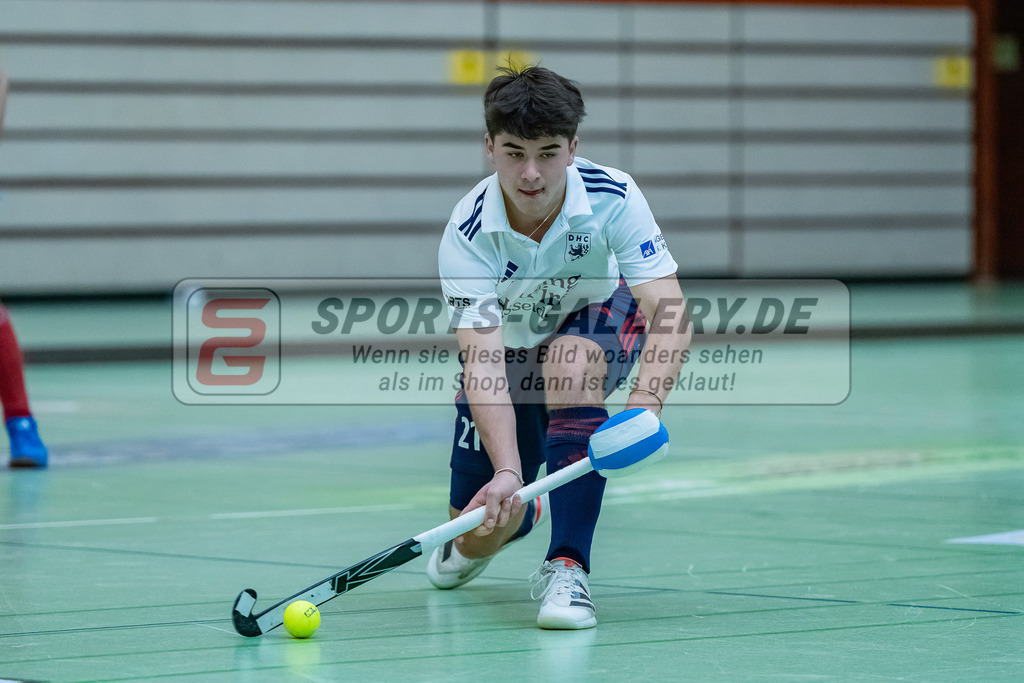HK_20231217_107624 | 1. Bundesliga Herren Crefelder HC - Düsseldorfer HC  am 17.12.2023 Sporthalle Glockenspitz, Krefeld , Nicolás Kobryn Melgare Jo ( Düsseldorfer HC #21 )