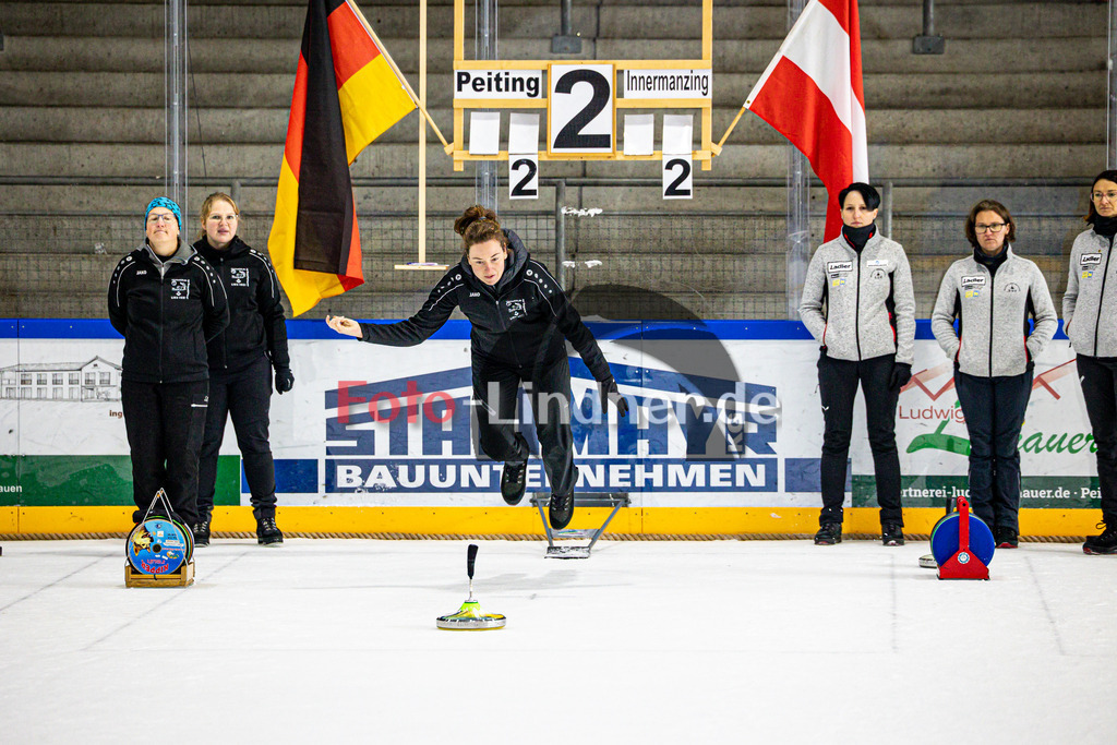 Europacup 2025 Winter Damen/Herren Finaltag  20251123 | Europacup 2025 Winter Damen/Herren Finaltag, , 20251123,,2025-11-23 in Peiting (Eisstadion Peiting), Copyright: WolfgangxLindner www.foto-lindner.de