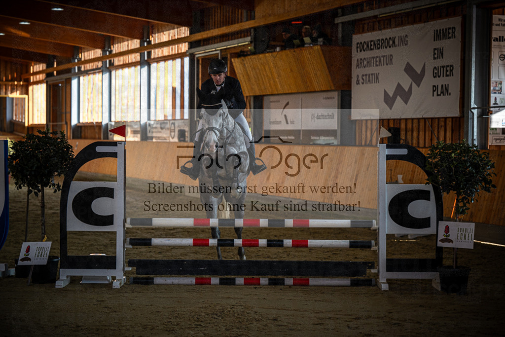 DOS_0771 | Entdecke hochwertige Reitturnierfotos von Foto Oger. Professionell, emotional und authentisch – jetzt Lieblingsmomente im Shop bestellen.Deutschlandweite Turnierfotografie. - Realisiert mit Pictrs.com