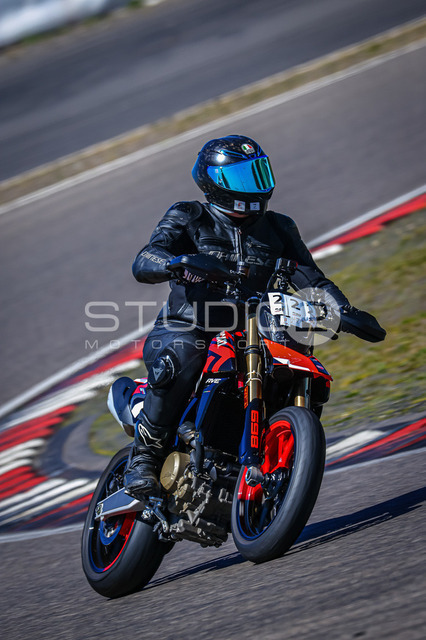 0222-260526NBR-029_222 | Deine Full-Service-Agentur für ✔️Videoproduktionen und ✔️Motorsportfotografie Jetzt Angebot anfragen!