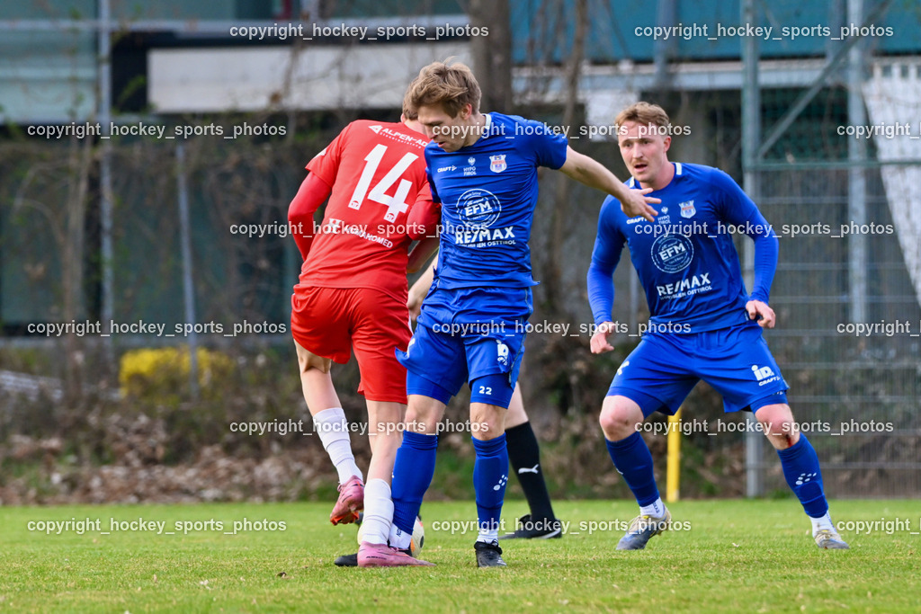 KAC 1909 vs. Union Matrei | #14 Maximilian Leipold KAC 1909, #22 Thomas Riepler Union Matrei, #33 Alexander Wibmer Union Matrei, KAC 1909 vs. Union Matrei, KAC 1909 vs. Union Matrei am 21.03.2026 in Klagenfurt (Sportplatz KAC), Austria, (Photo by Bernd Stefan)