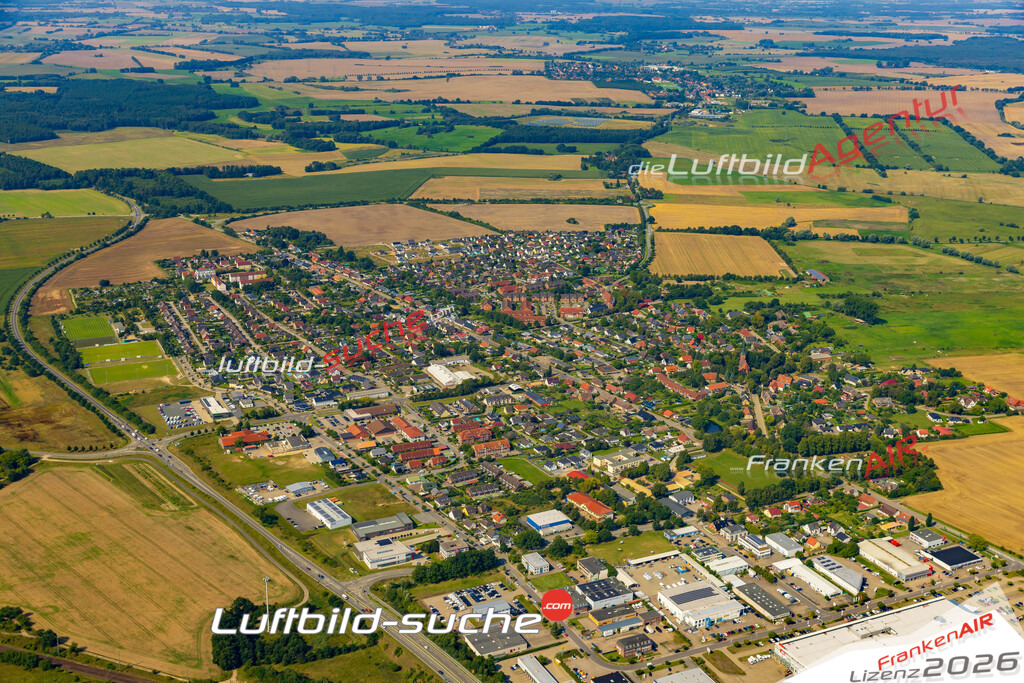Luftaufnahme von  - Die Luftaufnahme wurde 2025 vom UL-Flugzeug heraus erstellt ( keine Drohne ) - Hochauflösende Luftaufnahme - für professionelle Ausdrucke geeignet.Hier alle&nbsp;Infos zur Lizenzierung der LuftaufnahmeWir fliegen auch dieses Jahr wieder in Ihre Region um Luftbilder zu erstellen.- Luftbild anfragen