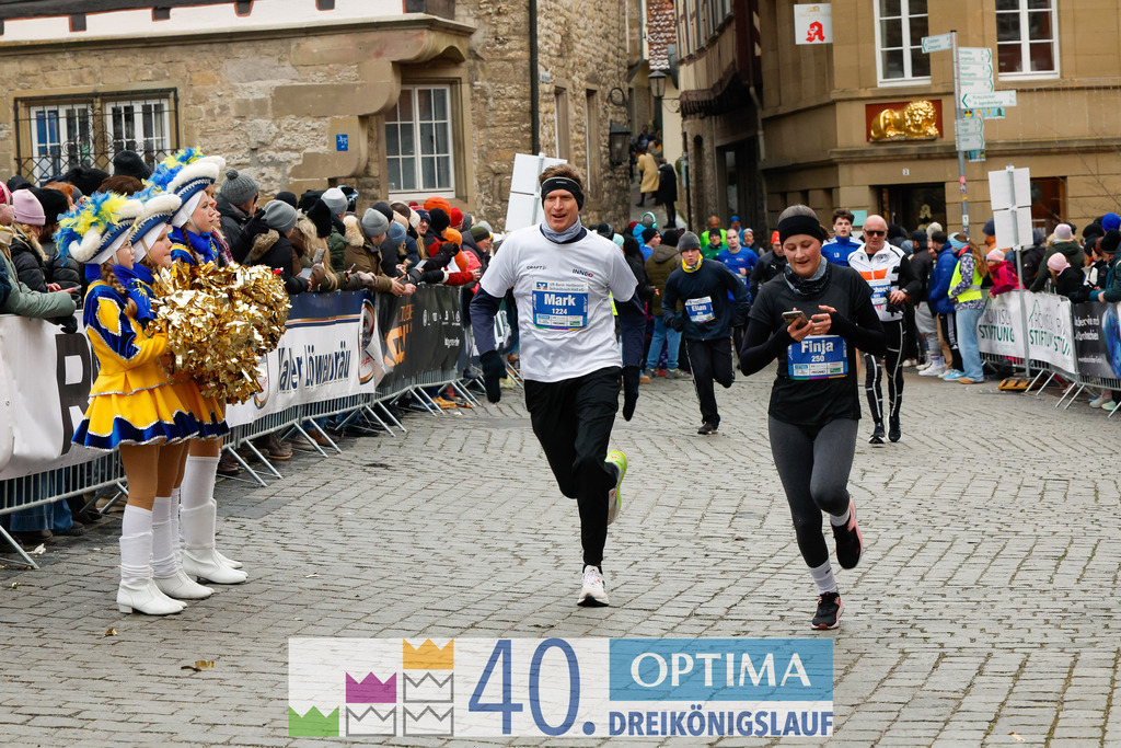 VR Bank Hauptlauf 10km | 40. Optima 3koenigslauf 2026 - Realisiert mit Pictrs.com
