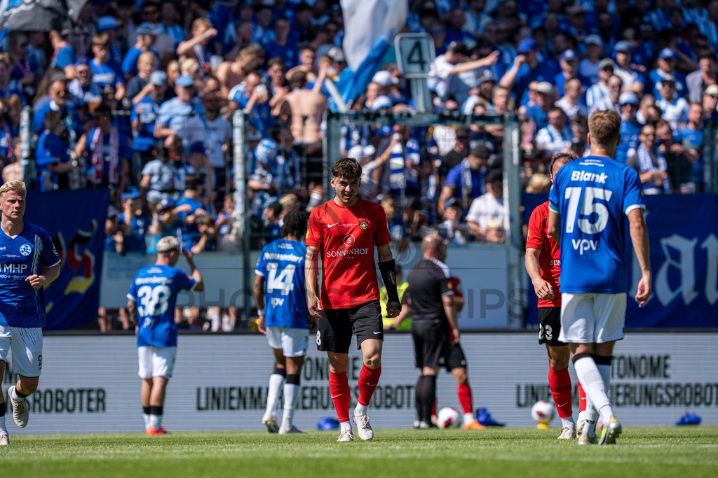 Stuttgarter Kickers vs. SG Sonnenhof Großaspach, Fussball, WFV-Pokal, Finale, 23.05.2026 | Elias Rahn (SG Sonnenhof Großaspach, #08),Stuttgarter Kickers vs. SG Sonnenhof Großaspach, Fussball, WFV-Pokal, Finale, 23.05.2026
