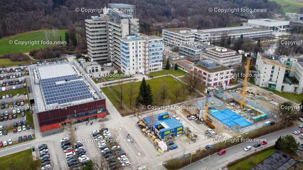 JKU Linz_ LIT_ Baustelle House of Schools_ 19.01.2023-6 | 19.01.2023, Johannes Kepler Universitaet Linz, AUT, JKU Gelaende, im Bild LIT (PV Anlage, Photovoltaik), House of Schools (Baustelle)