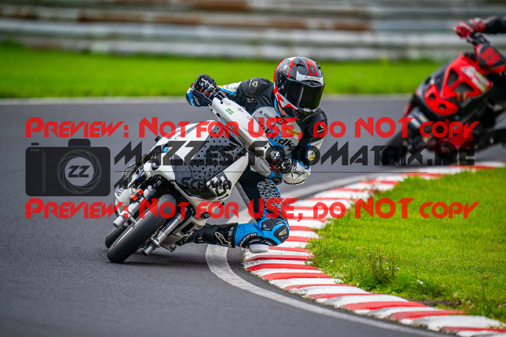 MaZZes_FotoMatrix_230827_1641 | K2