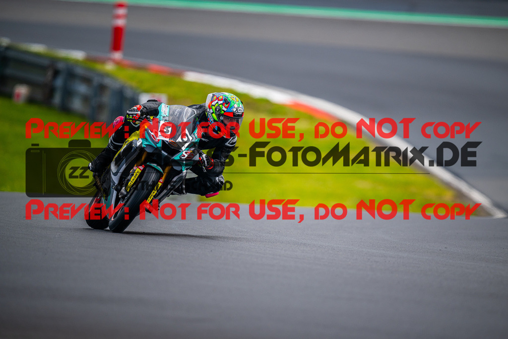 MaZZes_Fotomatrix_240518_6007705_5620 | Fotograf Mathias Schmid
Sportfotograf,
Eventfotograf,
Hochzeitsfotograf,
Portraitfotograf