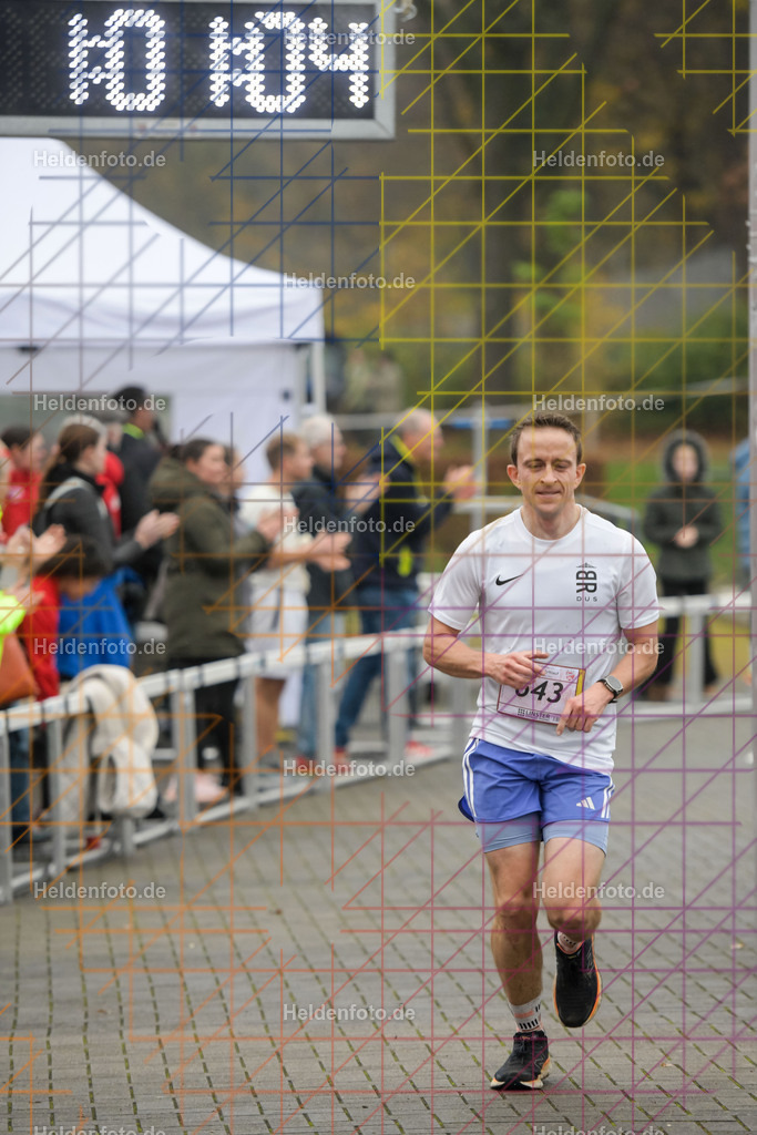 Neusser Erftlauf 2025  | 15km Neusser Erftlauf 2025 Foto: Heldenfoto.de