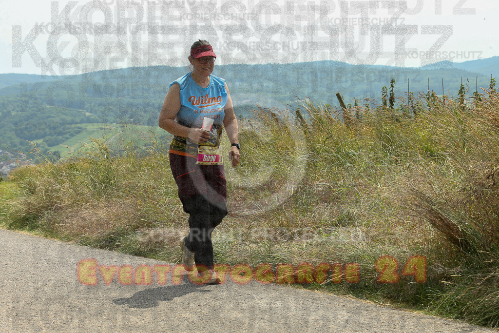 250614_1429_EX1_0794 | Sportfotografie im Rhein-Sieg Kreis, Köln, Bonn, NRW, Rheinland Pfalz, Hessen, etc. Unser Tätigkeitsfeld umfasst den Laufsport vom Volkslauf über den Marathon, Duathlon, Triathon bis zum Ultralauf wie Kölnpfad Ultra oder Schindertrail.
