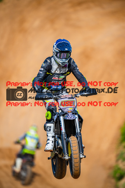 MaZZes_FotoMatrix_240511_6007705_0451 | S2