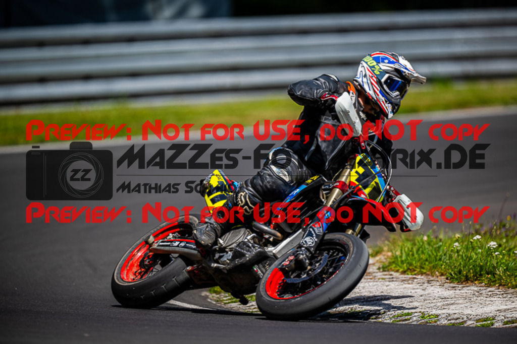 MaZZes_FotoMatrix_220702_7648 | S3