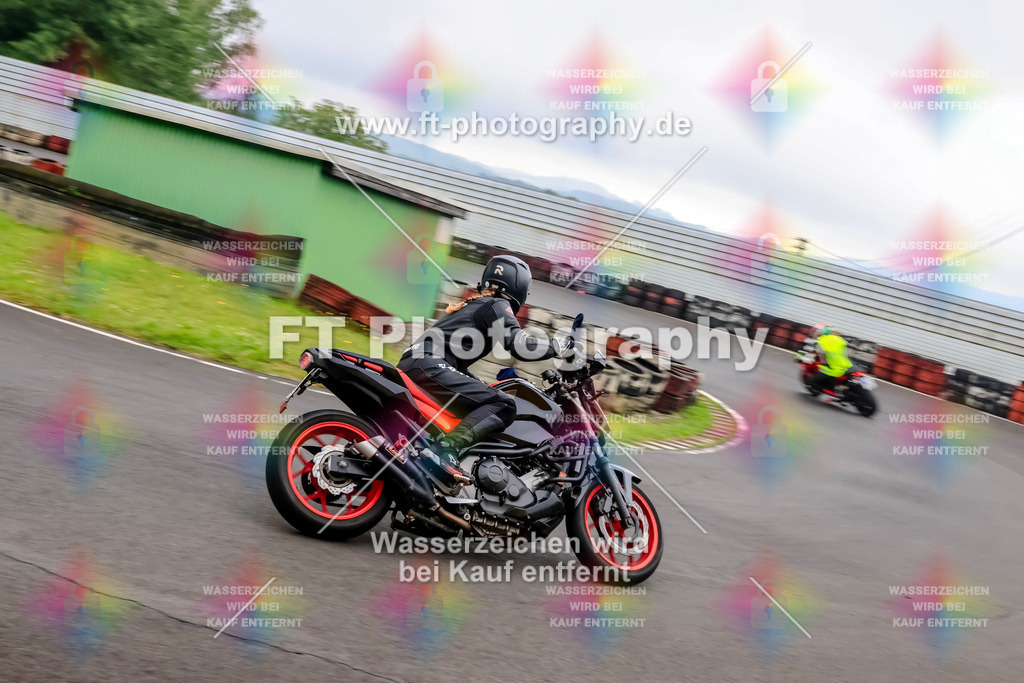 _TCM3055 | Hier findet Ihr Bilder von Touristenfahrten auf der Nürburgring Nordschleife oder von anderen Veranstaltungen die ich besucht habe. Viel Spass beim Durch Schauen 