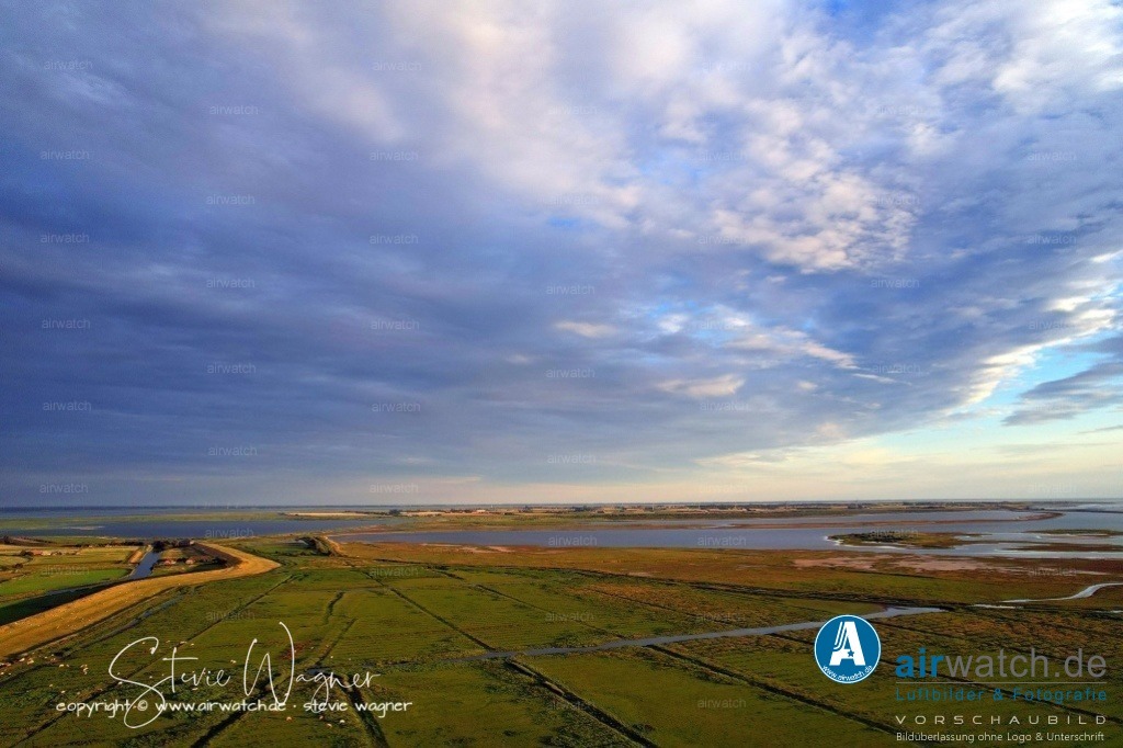 HattstedterKoog  & BeltringharderKoog | Entdecken Sie atemberaubende Luftbilder und Fotografien auf airwatch.de - Tauchen Sie ein in eine Welt voller faszinierender Aufnahmen aus der Vogelperspektive.