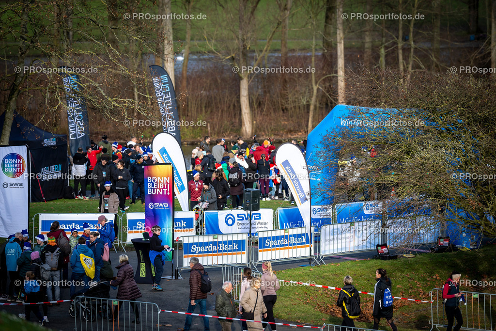 Bonner Nikolauslauf in Bonn, 08.12.2024 | Impressionen vom Bonner Nikolauslauf am 08.12.2024 in Bonn (Freizeitpark Rheinaue). Foto: BEAUTIFUL SPORTS/Axel Kohring