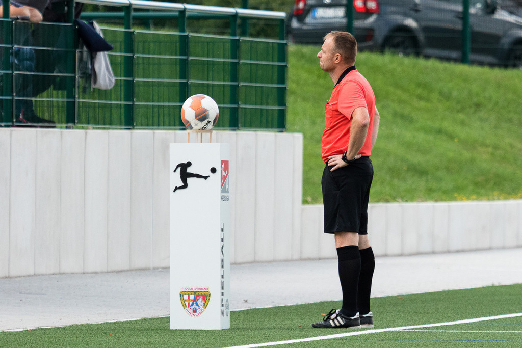 SG Morshausen - SG Biebertal | Sportfotografie Hermann-Josef Stoffel - Realisiert mit Pictrs.com