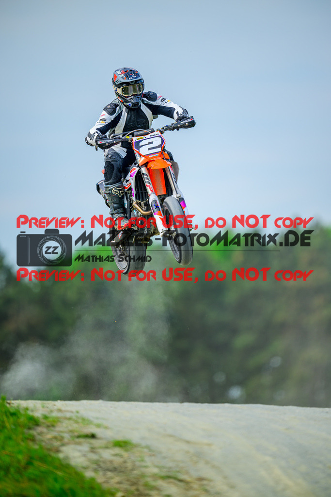 MaZZes_Fotomatrix_20250502_6007705_3795 | S4