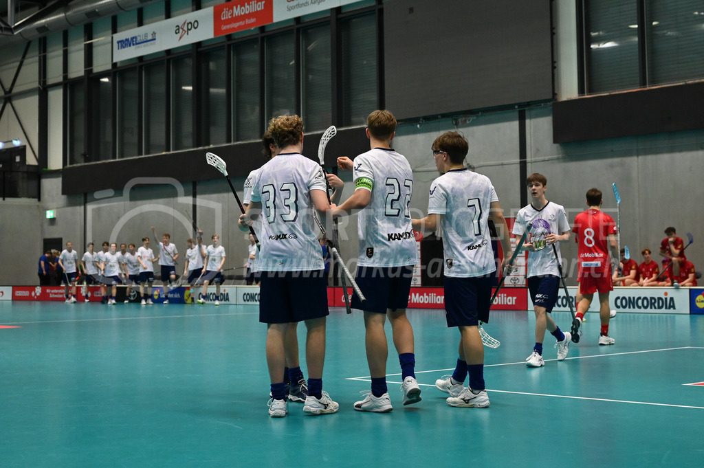 Switzerland B U19 vs Finland U19 - 2. February 2024 | Switzerland B U19 vs Finland U19
U19 Men International Matches in Switzerland
GoEasy Arena, Siggenthal Station
Switzerland forward #22 Matteo Gervasoni scores the 6:5.
Credit: Markus Aeschimann | <a href="https://www.markus-aeschimann.ch">Sportfotografie Markus Aeschimann</a> | <a href="https://www.instagram.com/sportfotografie.aeschimann">@sportfotografie.aeschimann</a> - Realisiert mit Pictrs.com