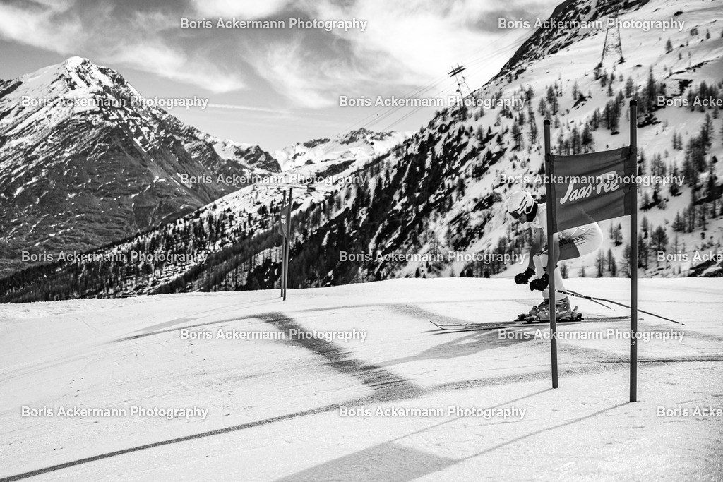 786A4143 | Lake Uri 20250321