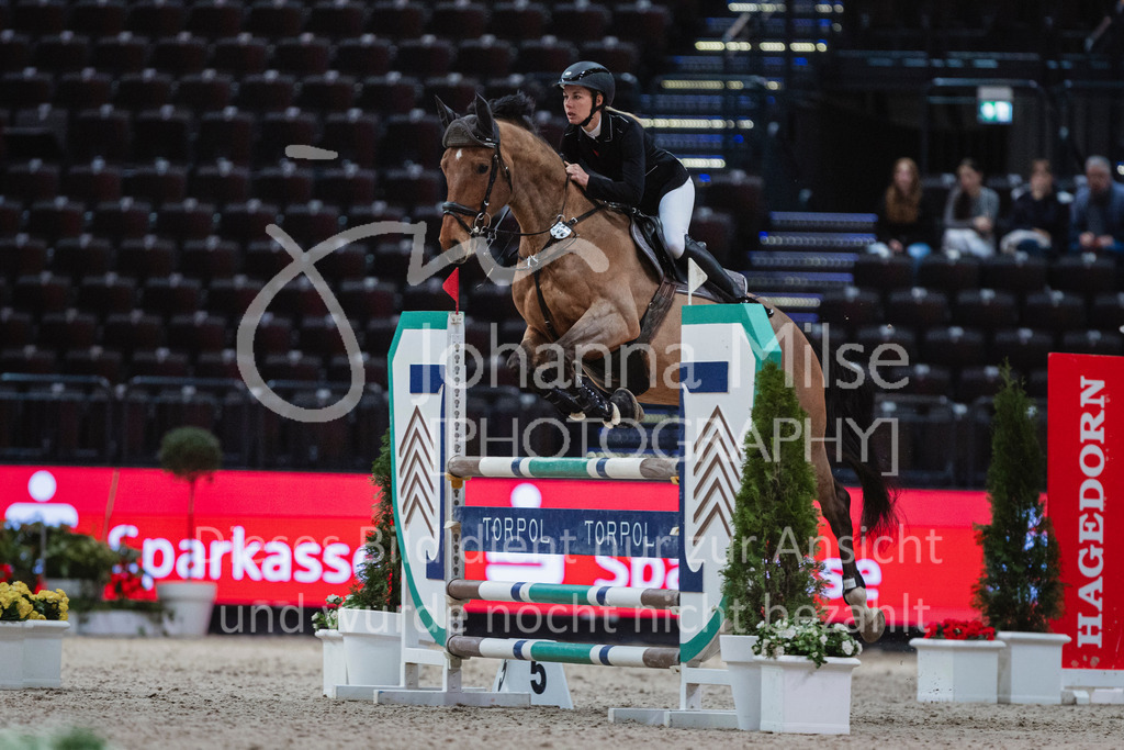 240120_Leipzig_AmateurSmall-159 | Deine schönsten Turniermomente als professionelle Fotos! Entdecke hochwertige Pferdesport-Fotografie im Online-Shop. Jetzt Fotos finden & bestellen!