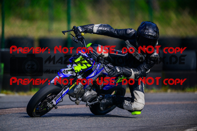 MaZZes_Fotomatrix_20250405_6007705_9491 | Fotograf Mathias Schmid
Sportfotograf,
Eventfotograf,
Hochzeitsfotograf,
Portraitfotograf