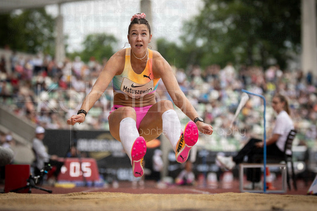 Golden Oval; Dresden, 31.05.2026 | DRESDEN , GERMANY - MAY 31:  Anna Matuszewicz (POL / Poland) competes in the long jump during the Golden Oval Continental Tour Silver meeting on May 31, 2026 at Heinz-Steyer-Stadion in Dresden, Saxony, Germany.