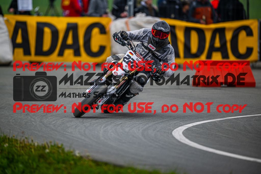 MaZZes_FotoMatrix_230507_1496 | S4