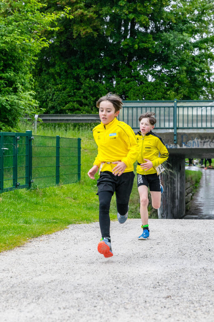 075_2025-05-25_Kinder | kc-photography - Realisiert mit Pictrs.com