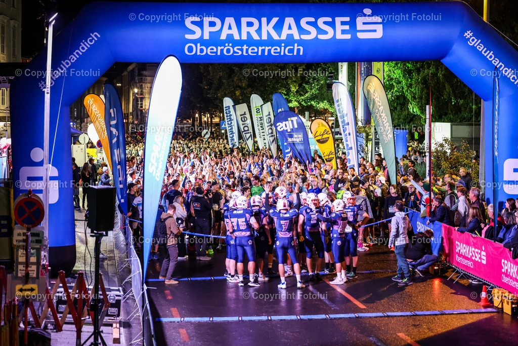 A-BINDER_20250925_0040 | LINZ, AUSTRIA,25.Sept.25 - NIGHT RUN LINZ. Image shows Photo: Sportmediapics.com/ Manfred Binder