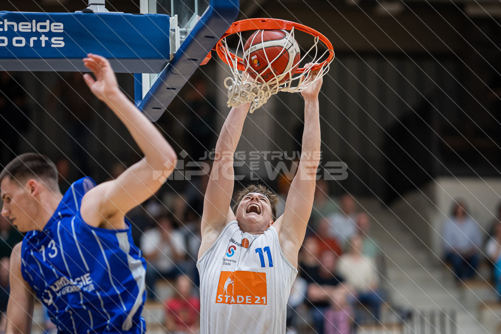 20250921_Picselweb-Fotografie_Meta_2R3_0686 | Basketball, Herren Regionalliga Nord, VfL Stade - ASC 46 Göttingen 80:62 - Realisiert mit Pictrs.com