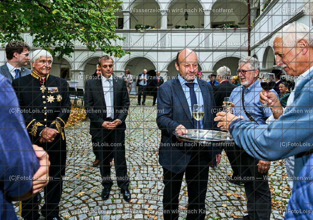 ALP3376_Jeanne de Ferrette_Hildebrand-Erber-Aigner-Walgenwitz | (C)FotoLois.com, Alois Spandl, 700stes Hochzeitsjubiläum - Albrecht II. mit Johanna von Pfirt in Thann (FR) im März 2024. Empfang des Organistionskommitees aus der Region Ferrette (Pfirt)/Thann aus dem Elsass mit Empfang durch die Stadtgemeinde und Bezirkshauptmannschaft Scheibbs im Schloss Scheibbs und anschließender Kranzniederlegung in der Kartausenkirche über der Krypta des Gründerehepaares durch Mitglieder des Templer Ordens im Beisein von Mitgliedern der Goldhaubengruppen, Fr 22. September 2023.