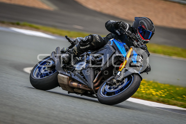 0580-260606BB-032_580 | Deine Full-Service-Agentur für ✔️Videoproduktionen und ✔️Motorsportfotografie Jetzt Angebot anfragen!