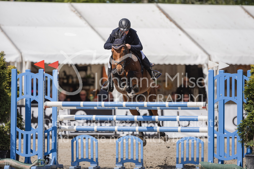 230518_MayDays_Zeit-M-521 | Deine schönsten Turniermomente als professionelle Fotos! Entdecke hochwertige Pferdesport-Fotografie im Online-Shop. Jetzt Fotos finden & bestellen!