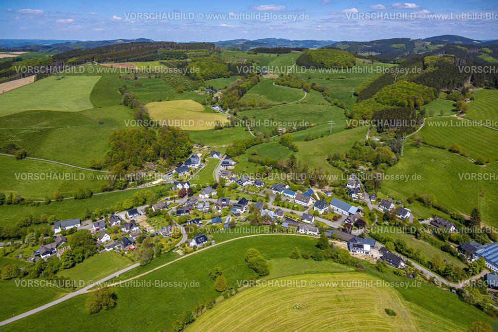 Schmallenberg230506017 | Luftbild, Ortsansicht Ortsteil Altenilpe, Hügellandschaft, Schmallenberg, Sauerland, Nordrhein-Westfalen, Deutschland