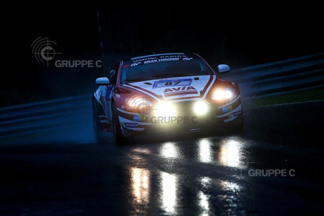 Motorsports / 24 Stunden Nürburgring 2015, Nürburgring-Nordschleife, GER | 24 Stunden Nürburgring 2015, Nürburgring-NordschleifeFoto: Gruppe C GmbH - Realisiert mit Pictrs.com