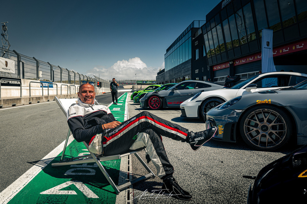 _6PZ6342 _ | Entdecken Sie die faszinierende Welt von Alexander Tschuncky Arts: Kreative Fotografie, atemberaubende Automobilkunst und hochwertiger Bilderdruck. Lassen Sie sich inspirieren! - Realisiert mit Pictrs.com
