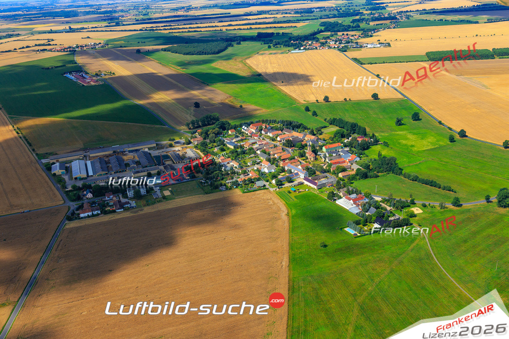 Die Luftaufnahme der Stadt Skaesschen wurde vom UL-Flugzeug heraus erstellt ( keine Drohne )- hohe Auflösung für beste Qualität