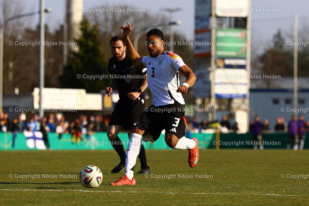 NH_DeutschlandU19_FinnlandU19_UEFAQualifikationsturnier_22032025 | #3 Almugera Kabar (Deutschland U19)Fußball I Junioren I UEFA-U19-Europameisterschaft I Saison 2024-2025 I Qualifikationsturnier I Deustchland U19 - Finnland U19 I 22.03.2025 I GWG-Stadion Flutmulde