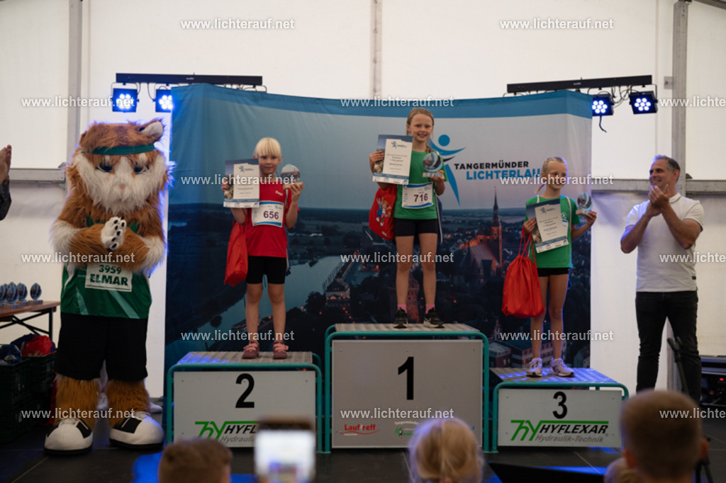 FSC08279 | Lichterlauf  - Realisiert mit Pictrs.com