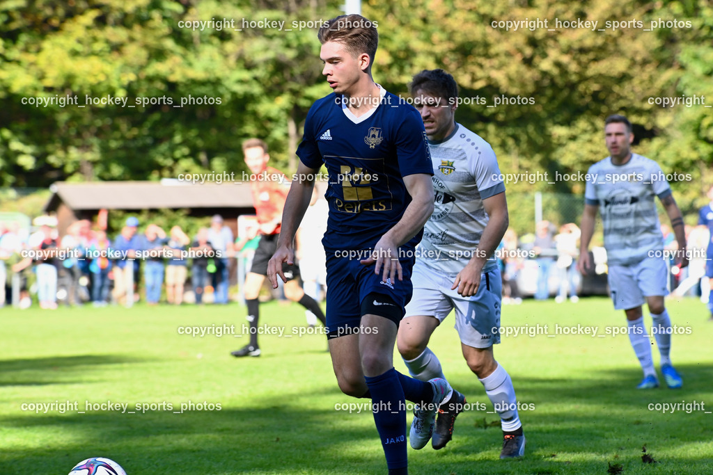 ATUS Velden vs. ASKÖ Köttmannsdorf 7.10.2023 | #18 Nicolas Manuel Modritz ATUS Velden, #16 Nace Erzen Köttmannsdorf, ATUS Velden vs. ASKÖ Köttmannsdorf 7.10.2023, ATUS Velden vs. ASKÖ Köttmannsdorf am 07.10.2023 in Velden (Wald Arena Velden), Austria, (Photo by Bernd Stefan)